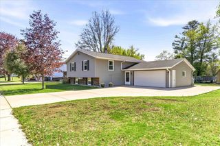 2330 S 12th Street, Wisconsin Rapids, WI 54494