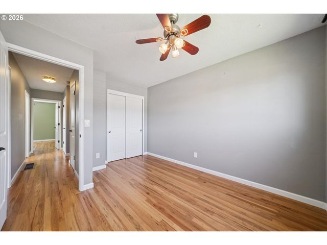 1212 Ne 175TH Ave, Portland, OR 97230