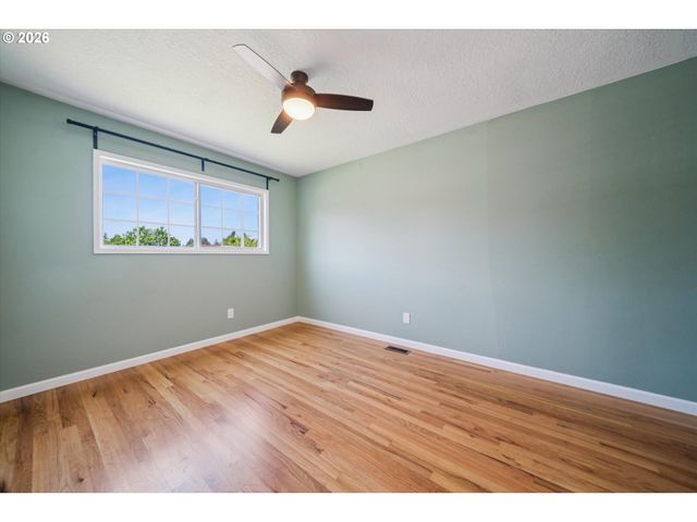 1212 Ne 175TH Ave, Portland, OR 97230