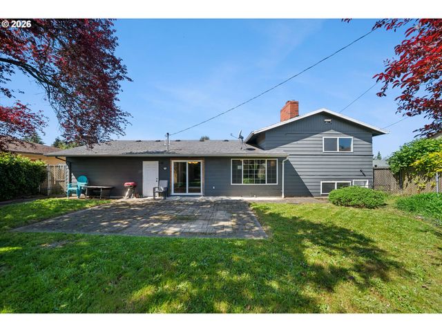1212 Ne 175TH Ave, Portland, OR 97230