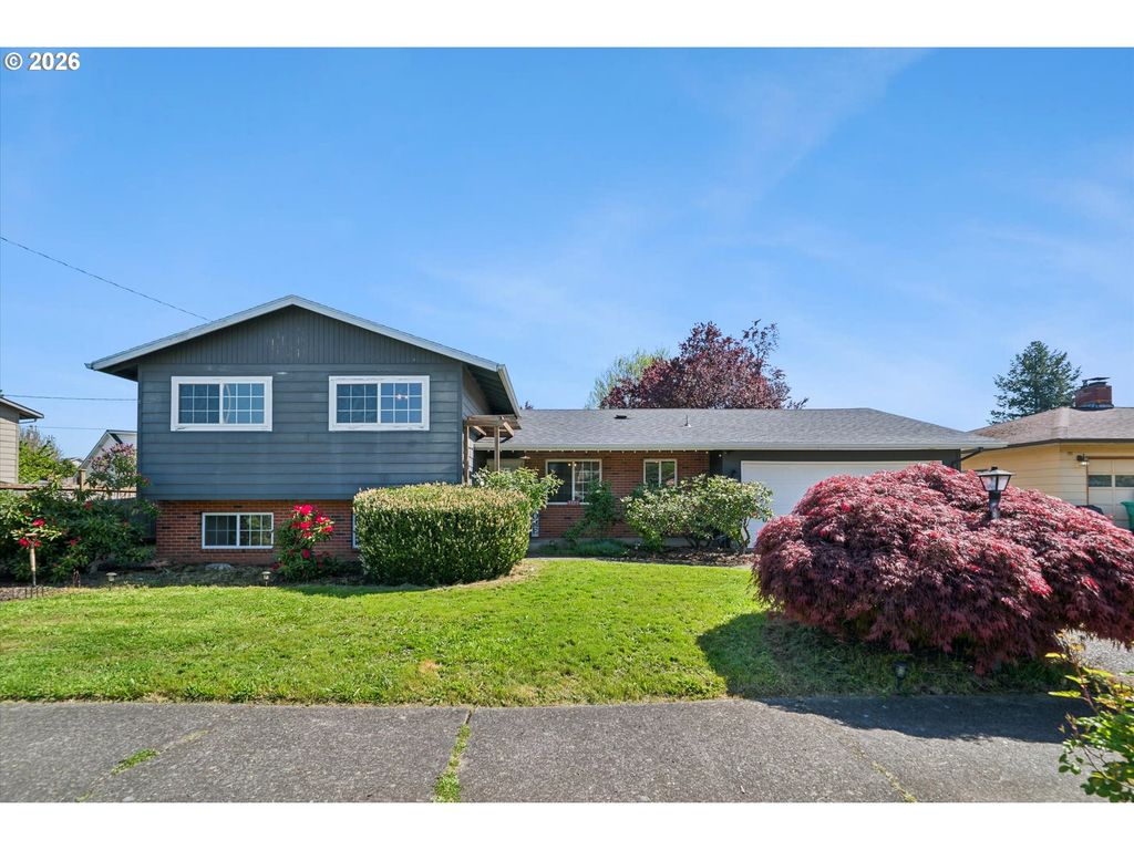 1212 Ne 175TH Ave, Portland, OR 97230