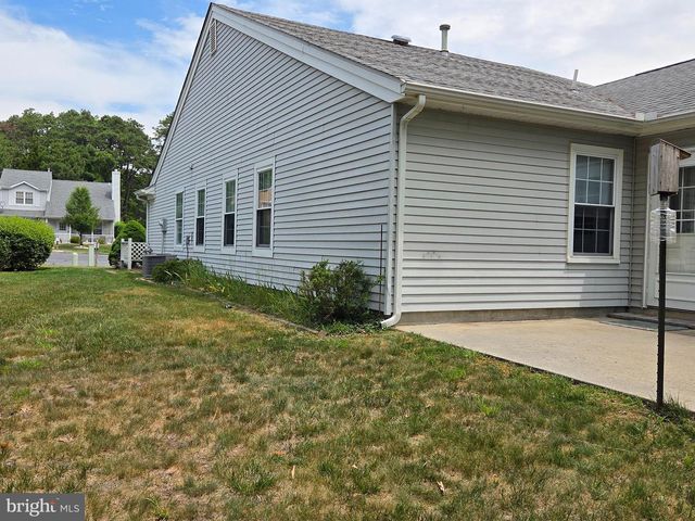 9 DOVE TREE CT, Barnegat, NJ 08005