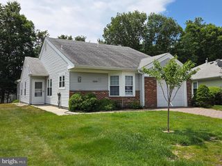 9 DOVE TREE CT, Barnegat, NJ 08005