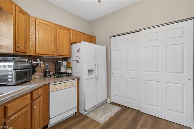 308 Riveranne Ct Apt 314, Virginia Beach, VA 23462