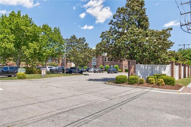 308 Riveranne Ct Apt 314, Virginia Beach, VA 23462