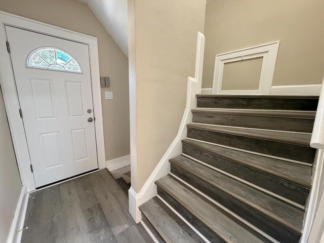 3024 N 44th STREET, Milwaukee, WI 53210