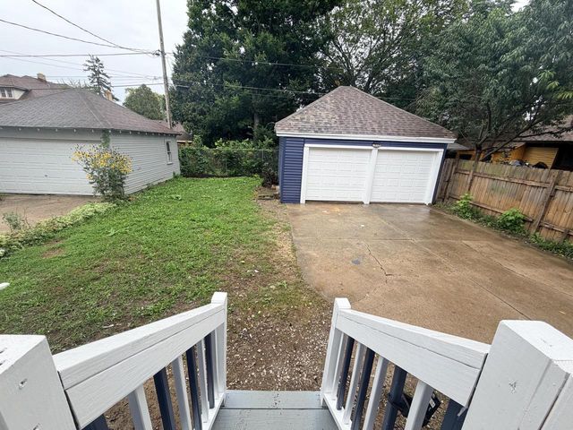 3024 N 44th STREET, Milwaukee, WI 53210