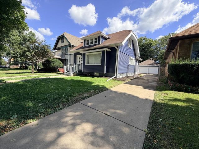 3024 N 44th STREET, Milwaukee, WI 53210