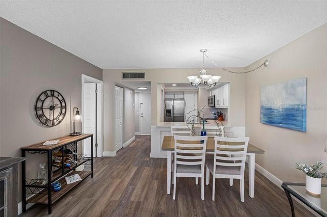 6158 PALMA DEL MAR BOULEVARD S 305, St Petersburg, FL 33715