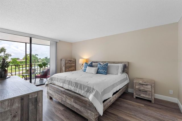 6158 PALMA DEL MAR BOULEVARD S 305, St Petersburg, FL 33715
