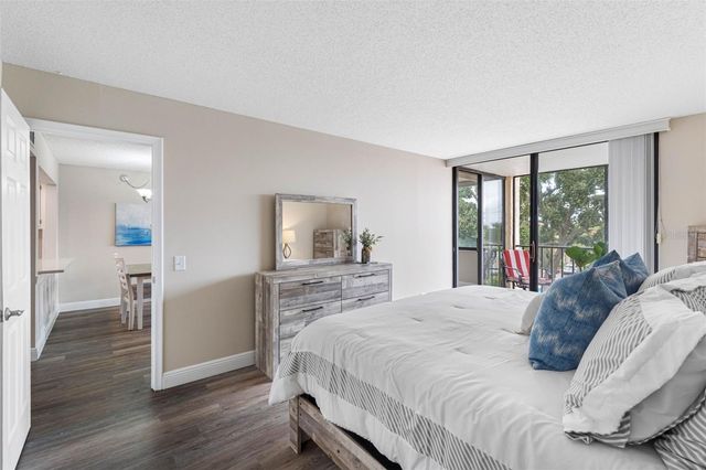 6158 PALMA DEL MAR BOULEVARD S 305, St Petersburg, FL 33715