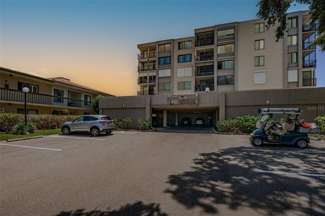 6158 PALMA DEL MAR BOULEVARD S 305, St Petersburg, FL 33715