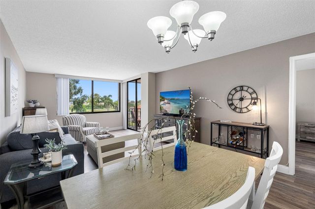 6158 PALMA DEL MAR BOULEVARD S 305, St Petersburg, FL 33715
