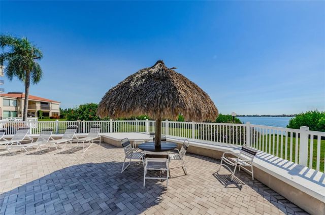 6158 PALMA DEL MAR BOULEVARD S 305, St Petersburg, FL 33715