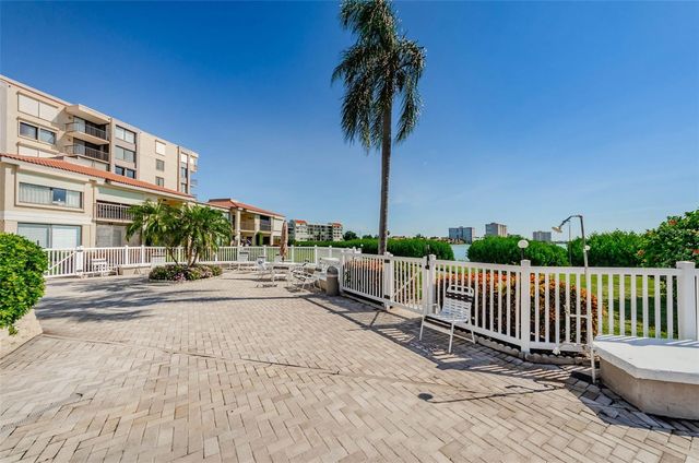 6158 PALMA DEL MAR BOULEVARD S 305, St Petersburg, FL 33715