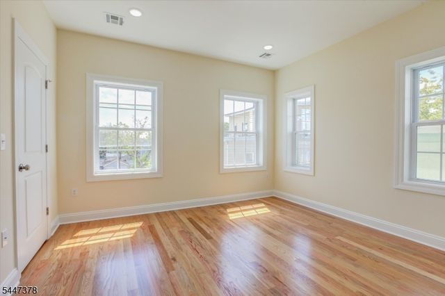 68 Lindsley Ave, Newark City, NJ 07106