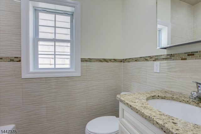 68 Lindsley Ave, Newark City, NJ 07106