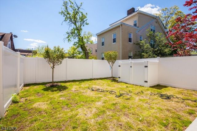 68 Lindsley Ave, Newark City, NJ 07106