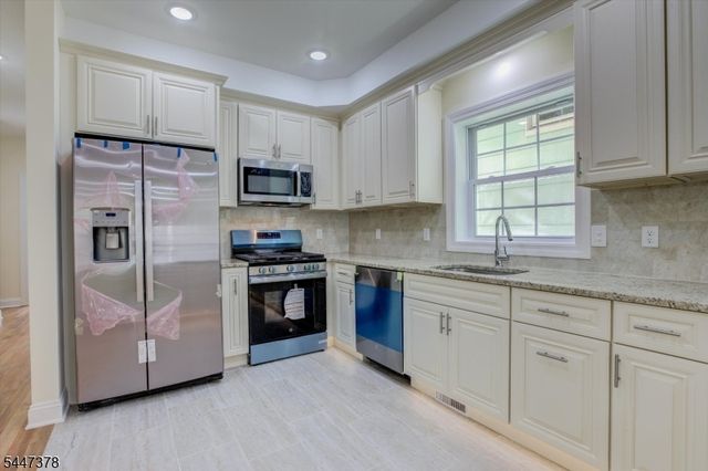 68 Lindsley Ave, Newark City, NJ 07106