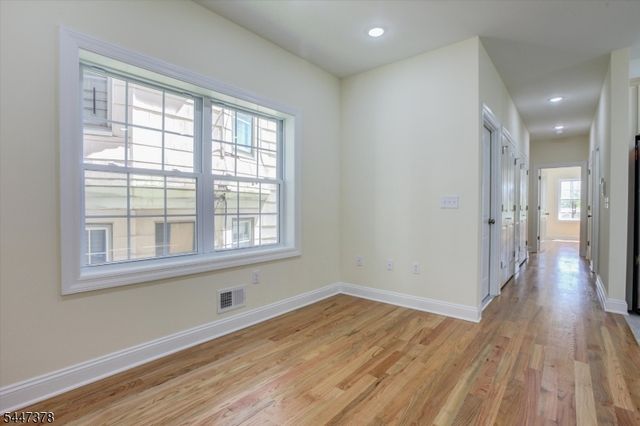 68 Lindsley Ave, Newark City, NJ 07106