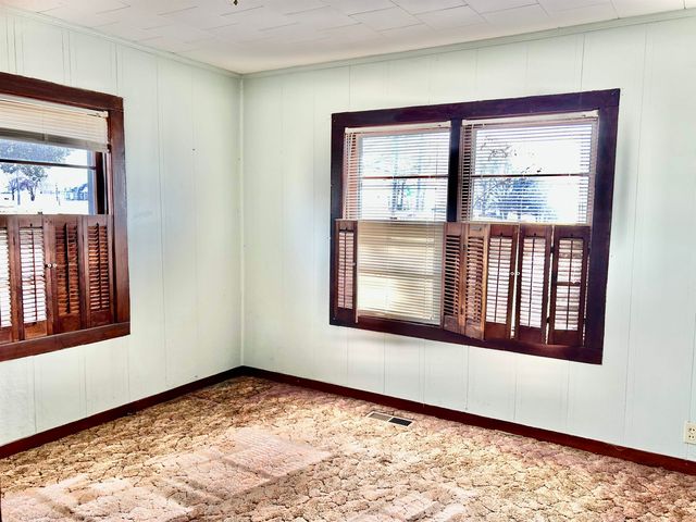 1806 E HWY 54 HWY E, Covington, TN 38019