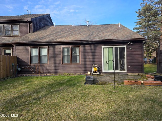 509 Townwood Drive, Guilderland, NY 12203