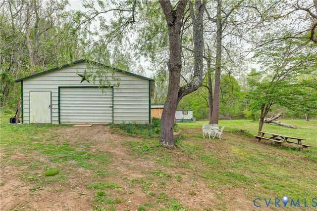 343 Liberty Rd, Buckingham, VA 23123