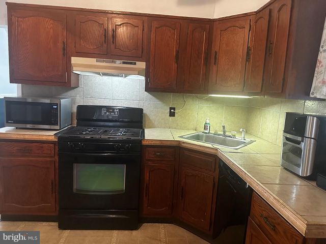 6634 JACKSON ST, Philadelphia, PA 19135