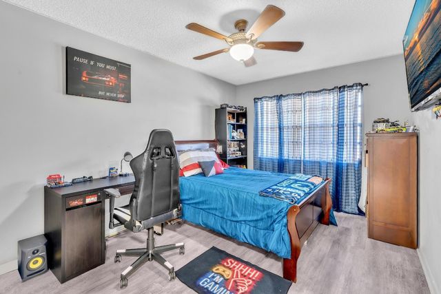 2091 Coral Ridge Drive N306, Coral Springs, FL 33071