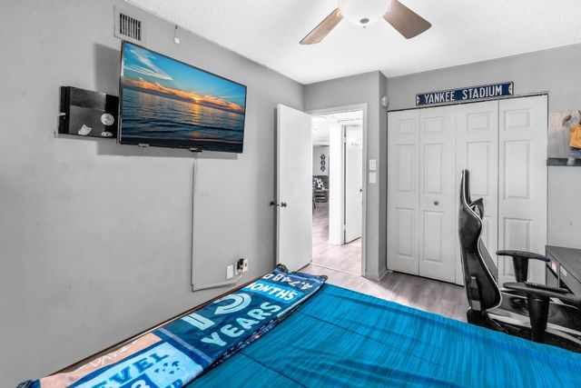 2091 Coral Ridge Drive N306, Coral Springs, FL 33071