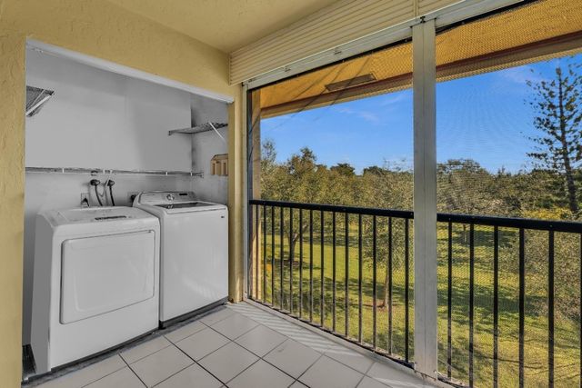 2091 Coral Ridge Drive N306, Coral Springs, FL 33071