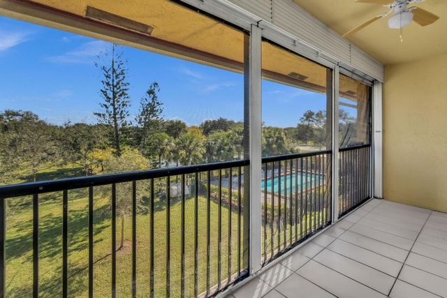 2091 Coral Ridge Drive N306, Coral Springs, FL 33071