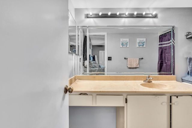 2091 Coral Ridge Drive N306, Coral Springs, FL 33071