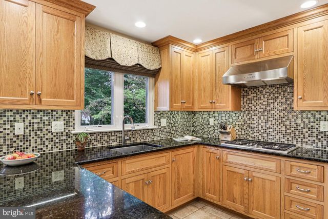 317 ST DAVID DR, Mount Laurel, NJ 08054