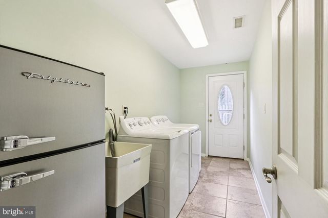 317 ST DAVID DR, Mount Laurel, NJ 08054
