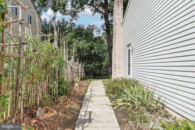 317 ST DAVID DR, Mount Laurel, NJ 08054