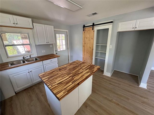 304 Pelham Street, Chickasaw, AL 36611