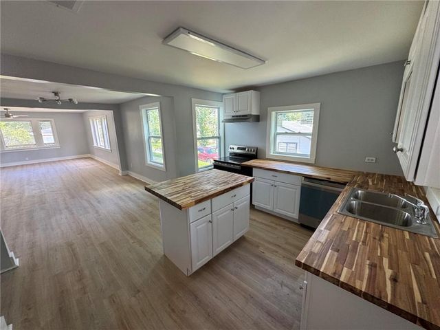 304 Pelham Street, Chickasaw, AL 36611