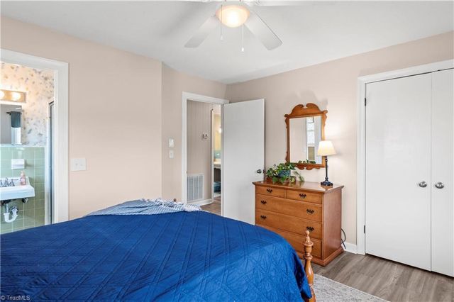 200 Beckford Drive, Lexington, NC 27295