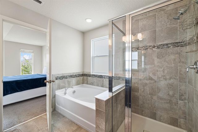 2472 ANNACELLA AVENUE, Kissimmee, FL 34741