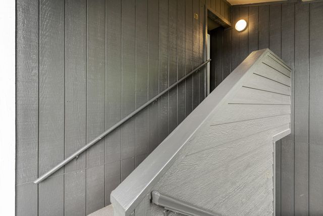 118 W Hensley Street 1d, Branson, MO 65616