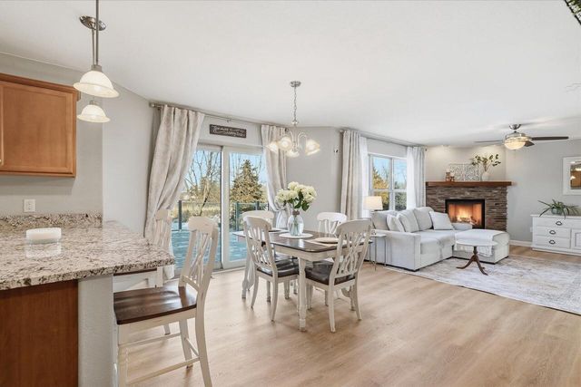 57 Happy Hollow LANE, Oconomowoc, WI 53066