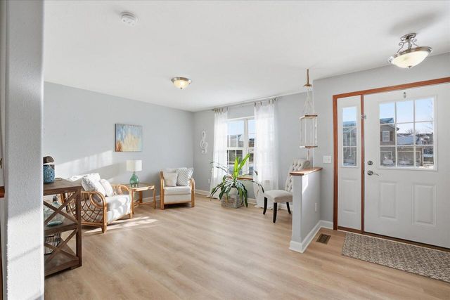 57 Happy Hollow LANE, Oconomowoc, WI 53066