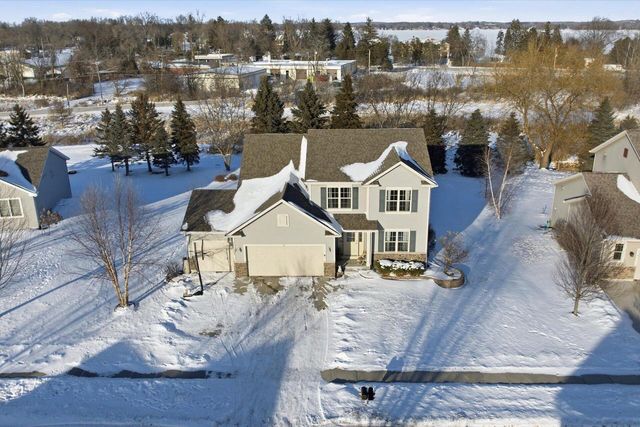 57 Happy Hollow LANE, Oconomowoc, WI 53066