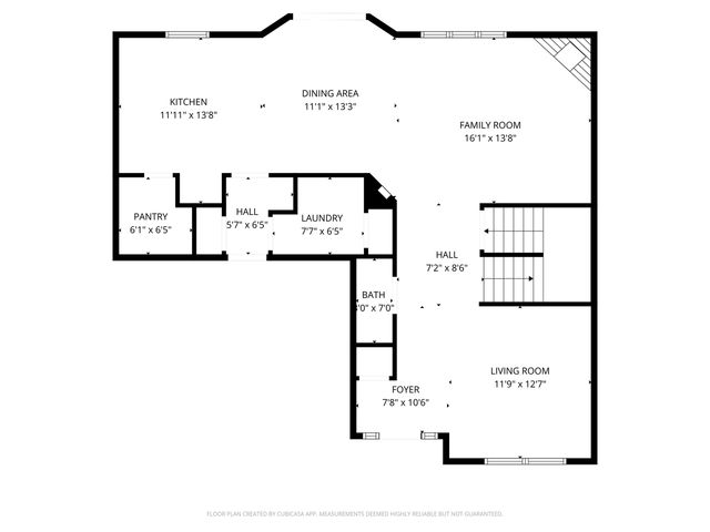57 Happy Hollow LANE, Oconomowoc, WI 53066
