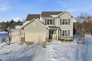57 Happy Hollow LANE, Oconomowoc, WI 53066