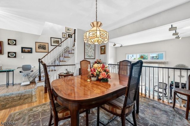 203 Brookside Ln, Hillsborough Twp., NJ 08844