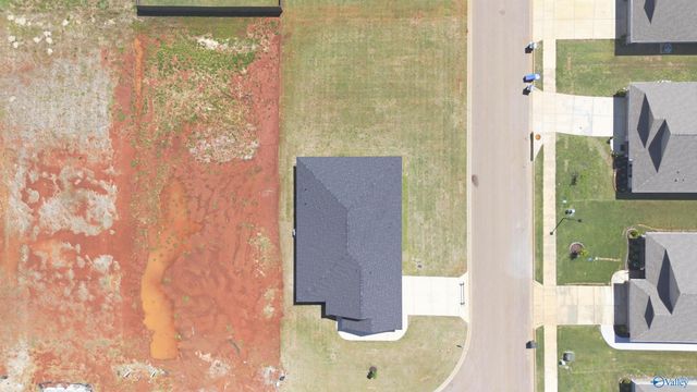 15350 Dogleaf Hollow, Athens, AL 35611