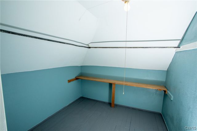 122 Charmouth Drive, Syracuse, NY 13207