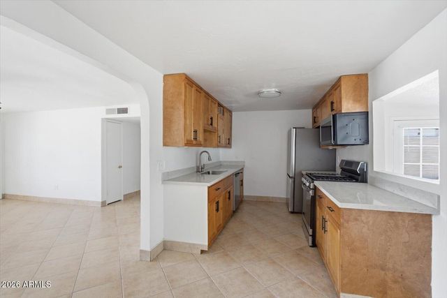 3941 E EMILE ZOLA Avenue, Phoenix, AZ 85032